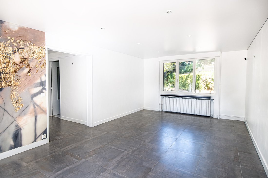 Apartment in Forêt, Saint-Germain-en-Laye, France 3 - 18704261