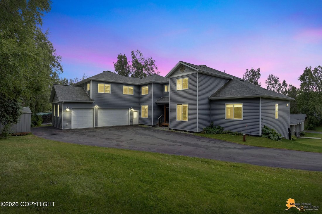 House in Anchorage, Alaska, United States 1 - 18706422