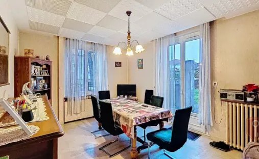 House in Est, Ville-la-Grand, France 1