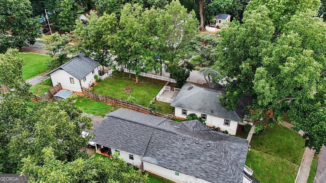 House in East Point, Georgia, United States 2 - 18703772