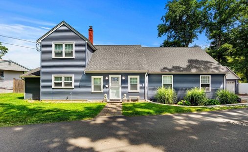 House in Salem, New Hampshire, United States 1
