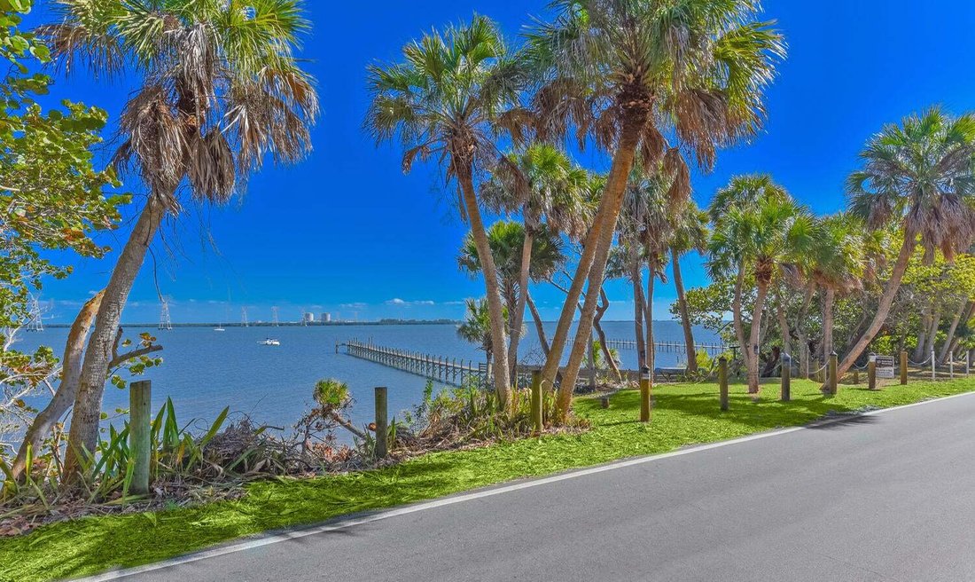 House in Fort Pierce, Florida, United States 3 - 18711302