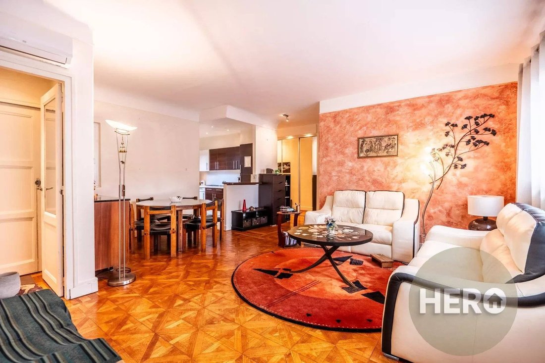Apartment in Hôtel de Ville-Planchette, Levallois-Perret, France 3 - 16074140
