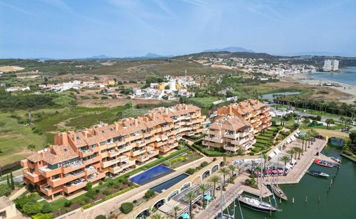 Apartment in Sotogrande, San Roque, Andalusia 1