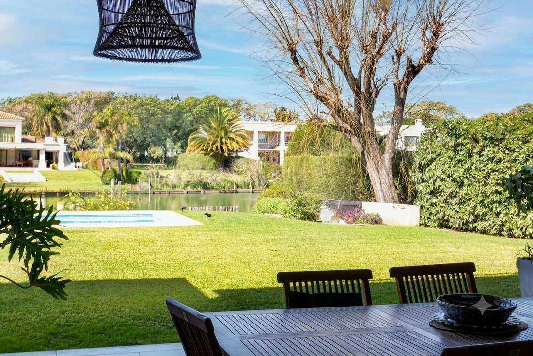 House in Tigre, Buenos Aires Province, Argentina 1 - 18710959