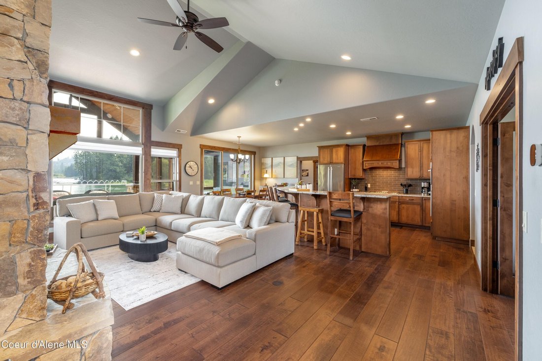 House in Sagle, Idaho, United States 3 - 18705025