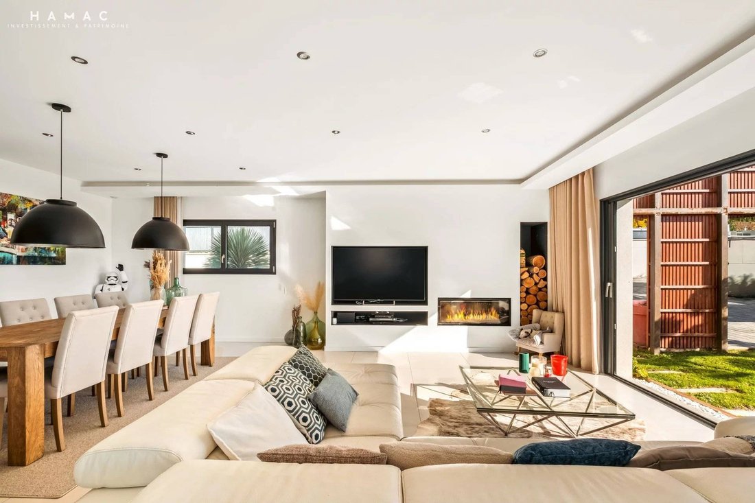 Villa in Limonest, Auvergne-Rhône-Alpes, France 5 - 16461641