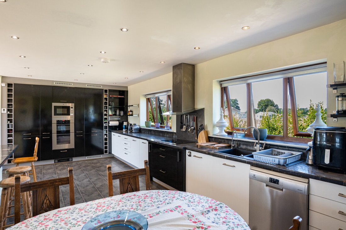 Country House in Wolverley, England 5 - 18708699