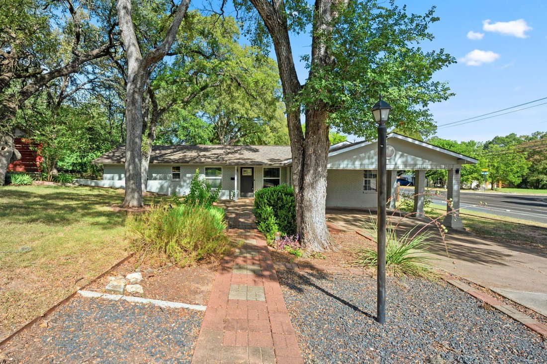 House in Austin, Texas, United States 1 - 18705568