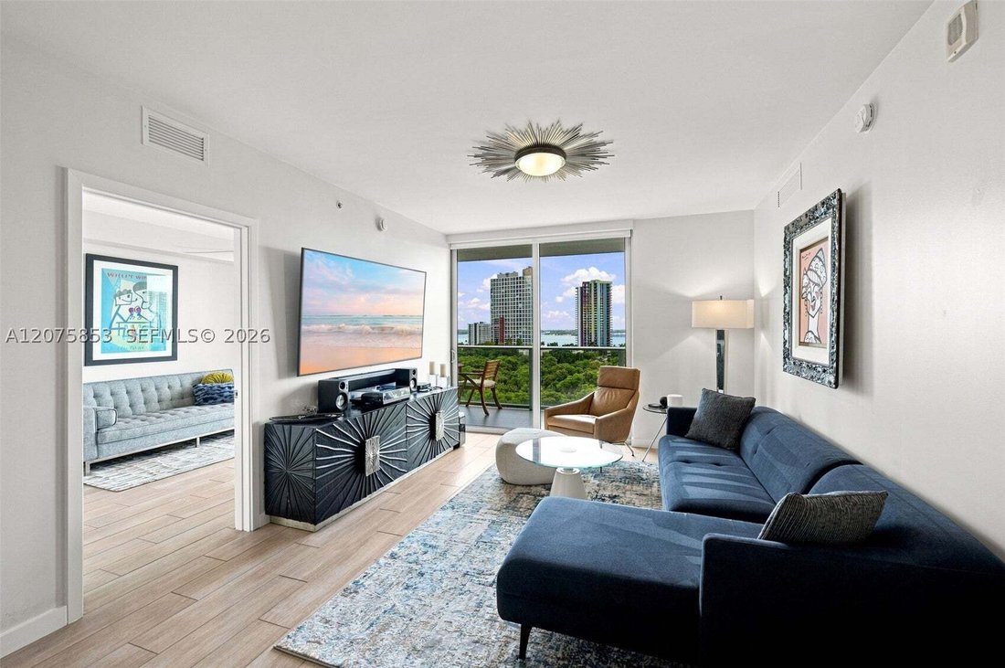 Condo in Miami, Florida, United States 4 - 18710153