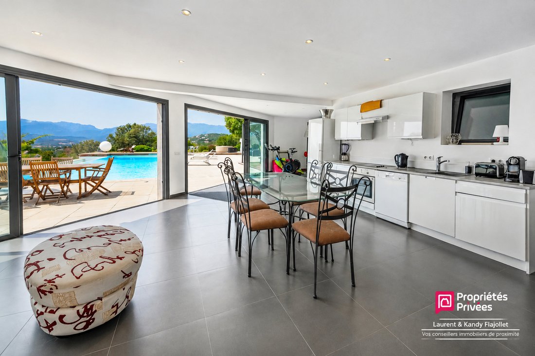 Villa in Zonza, Corsica, France 3 - 18707400