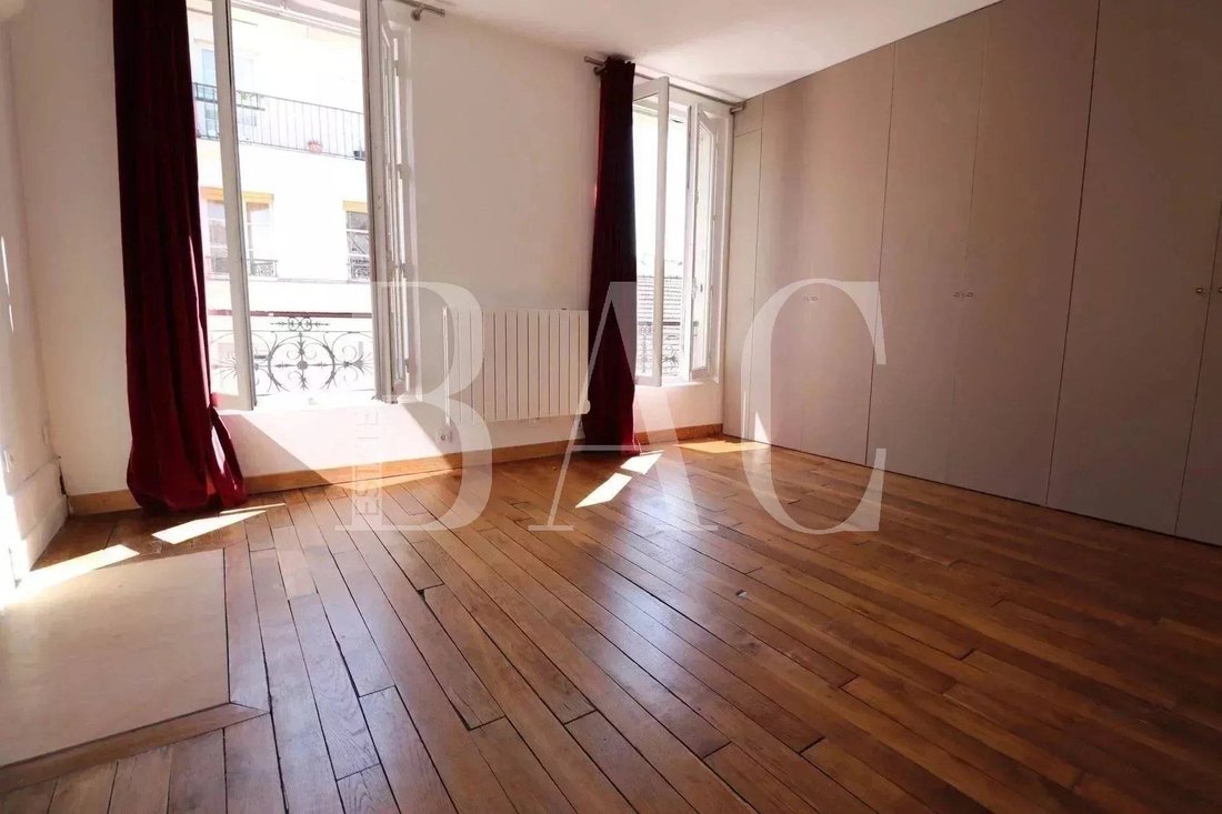 Apartment in Léon-Blum Folie-Regnault, Paris 11e Arrondissement, Paris 4 - 15622550