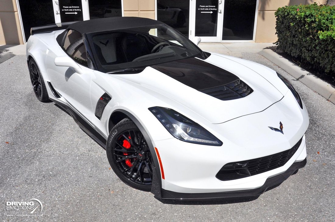 Cabriolet in Lake Park, FL 33403 4 - 18710625