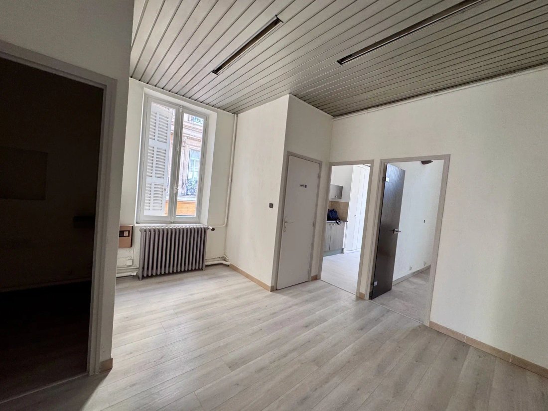 Apartment in Saint Mitre, 13e Arrondissement, Marseille 2 - 16964422