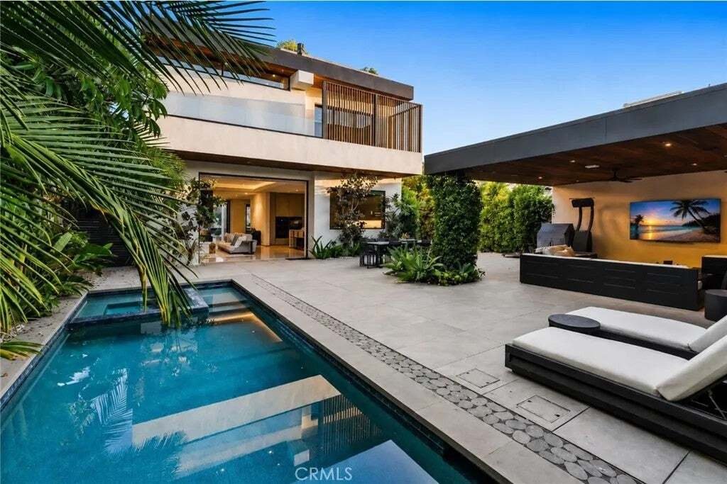 Casa a West Hollywood, California, Stati Uniti 1 - 18705866
