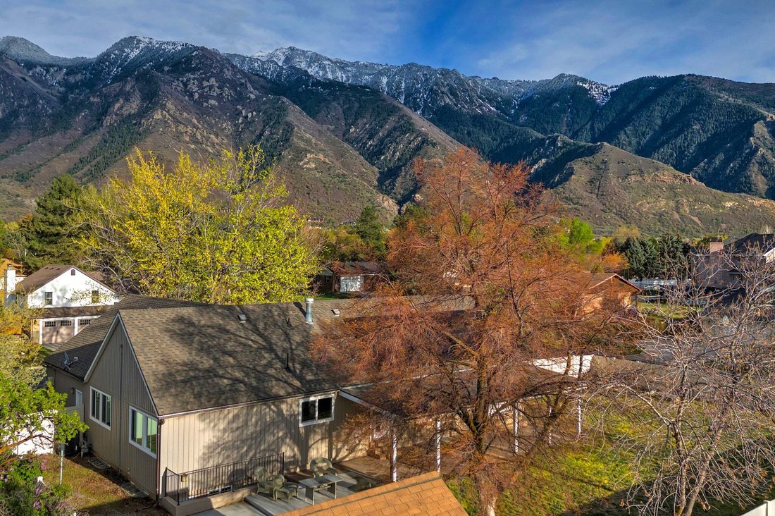 House in Sandy, Utah, United States 4 - 18705804