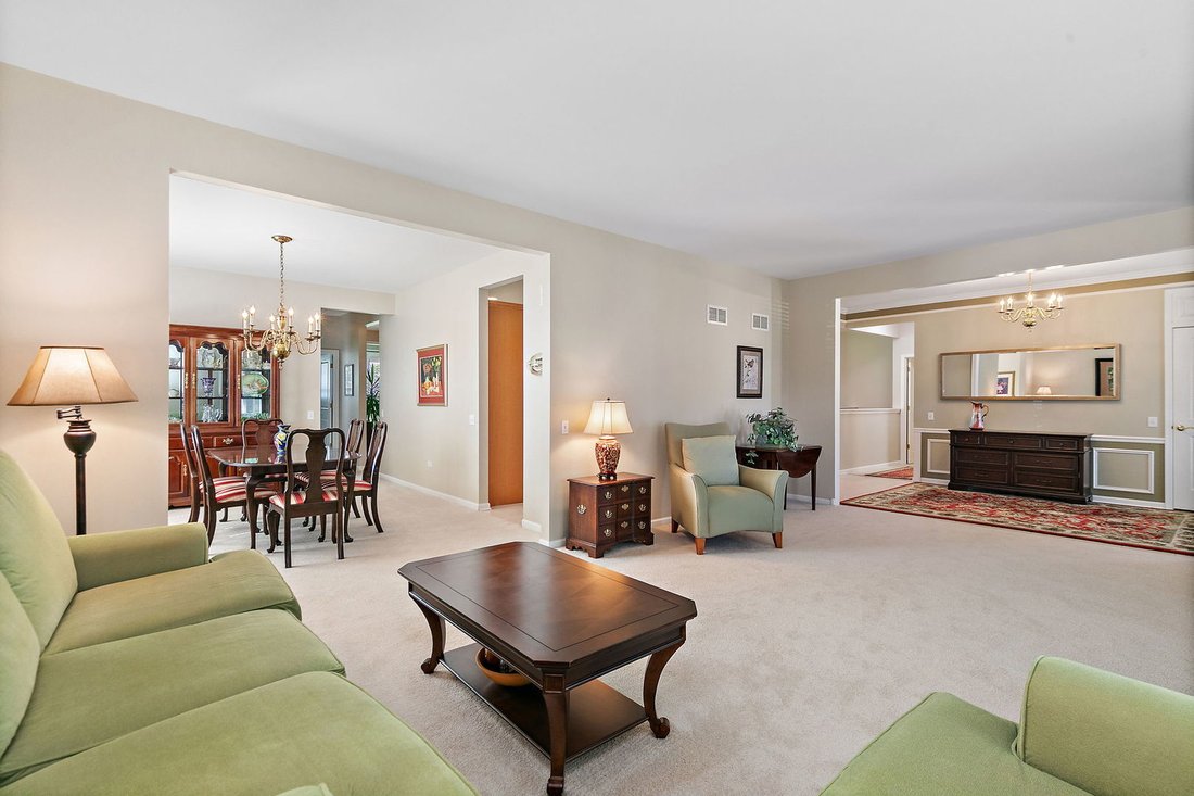 House in Huntley, Illinois, United States 3 - 18706179