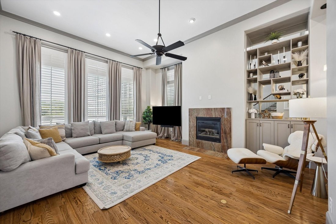 House in Houston, Texas, United States 5 - 18703812