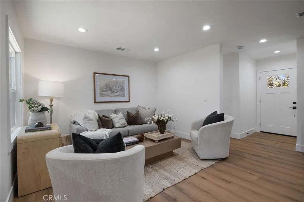 House in Westminster, California, United States 3 - 18705961