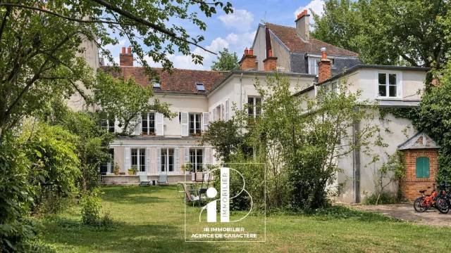 Haus in Fontainebleau, Île-de-France, Frankreich 1 - 17512243