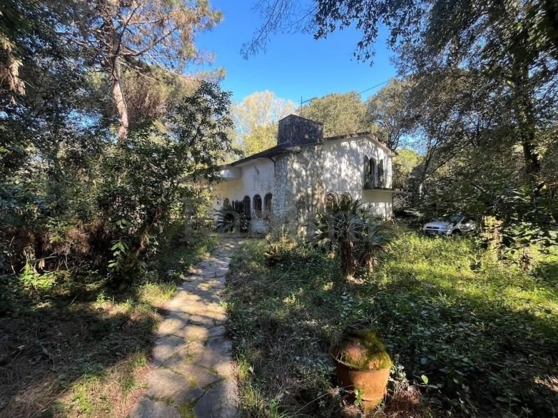 Villa in Cinquale, Montignoso, Tuscany 1 - 18705602