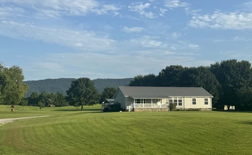 Benton, Tennessee, United States 1
