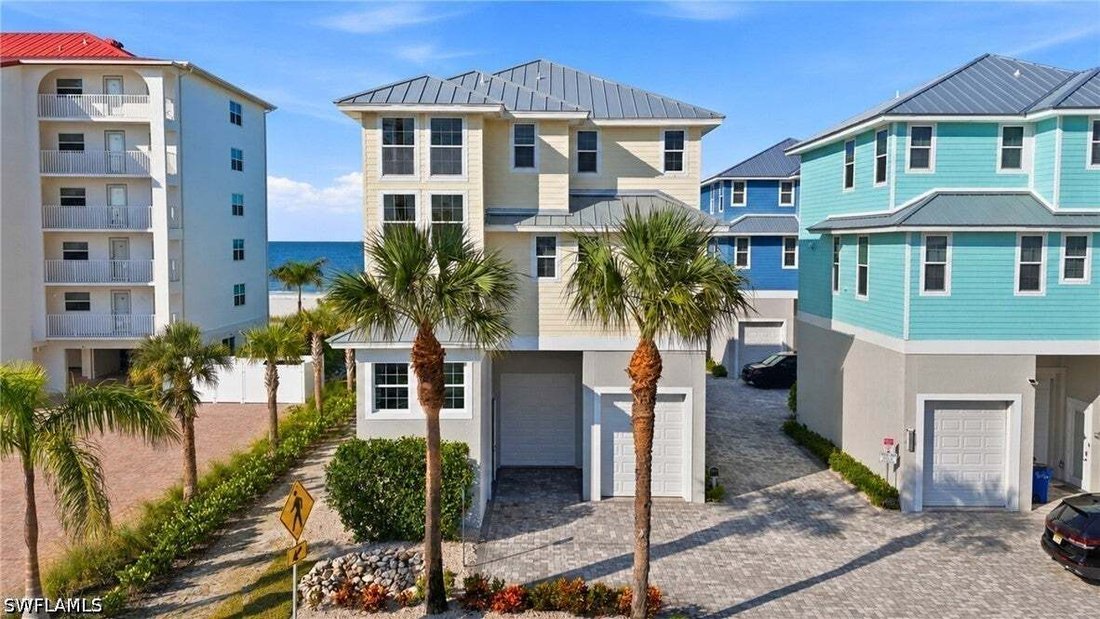 House in Fort Myers Beach, Florida, United States 3 - 18702848