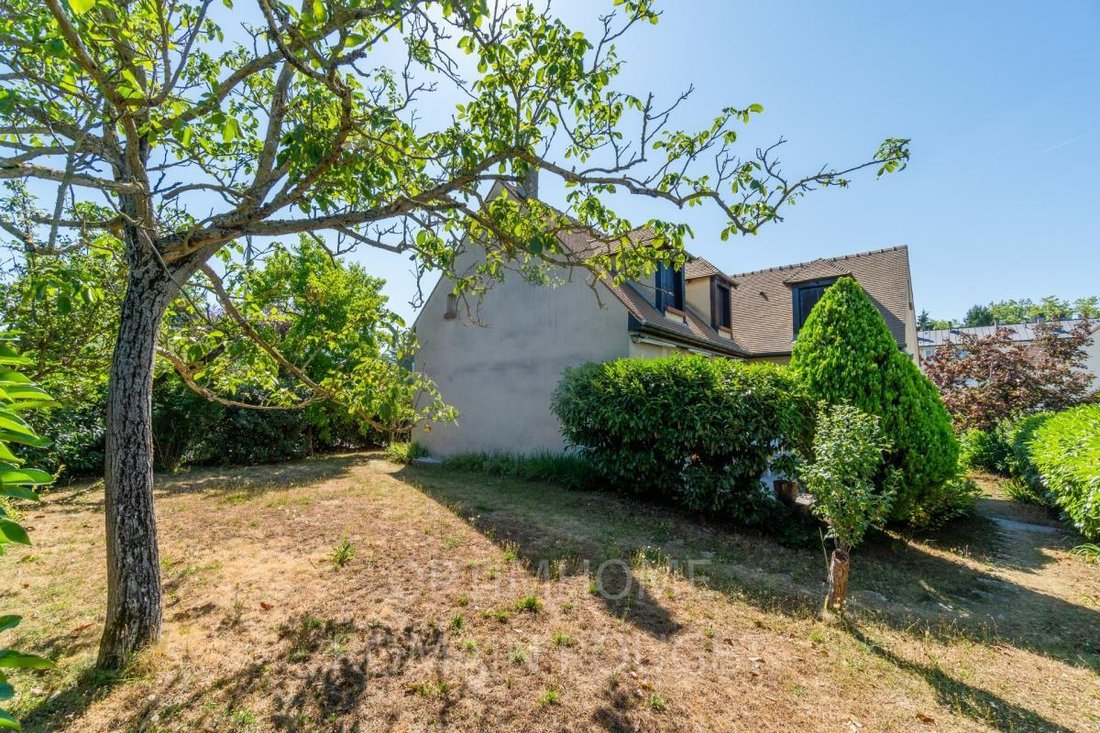 House in Montesson, Ile-de-France, France 1 - 18707125