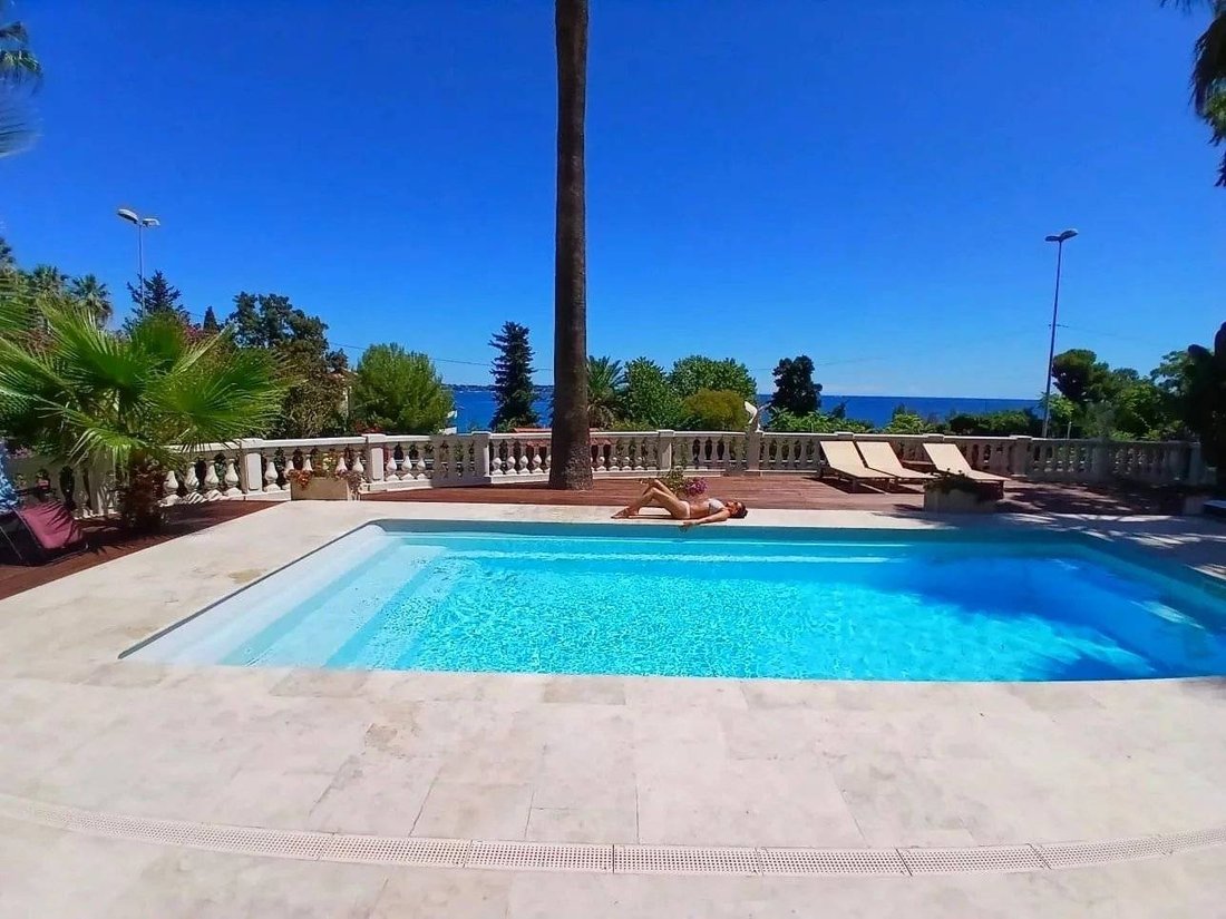 Villa à Brusquet-Retenaou-Devens, Vallauris, France 1 - 17508918