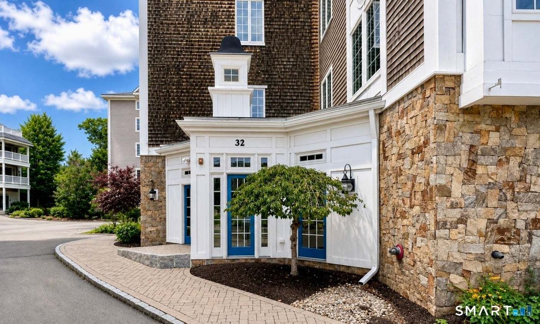 Condo in Milford, Connecticut, United States 1 - 18709959