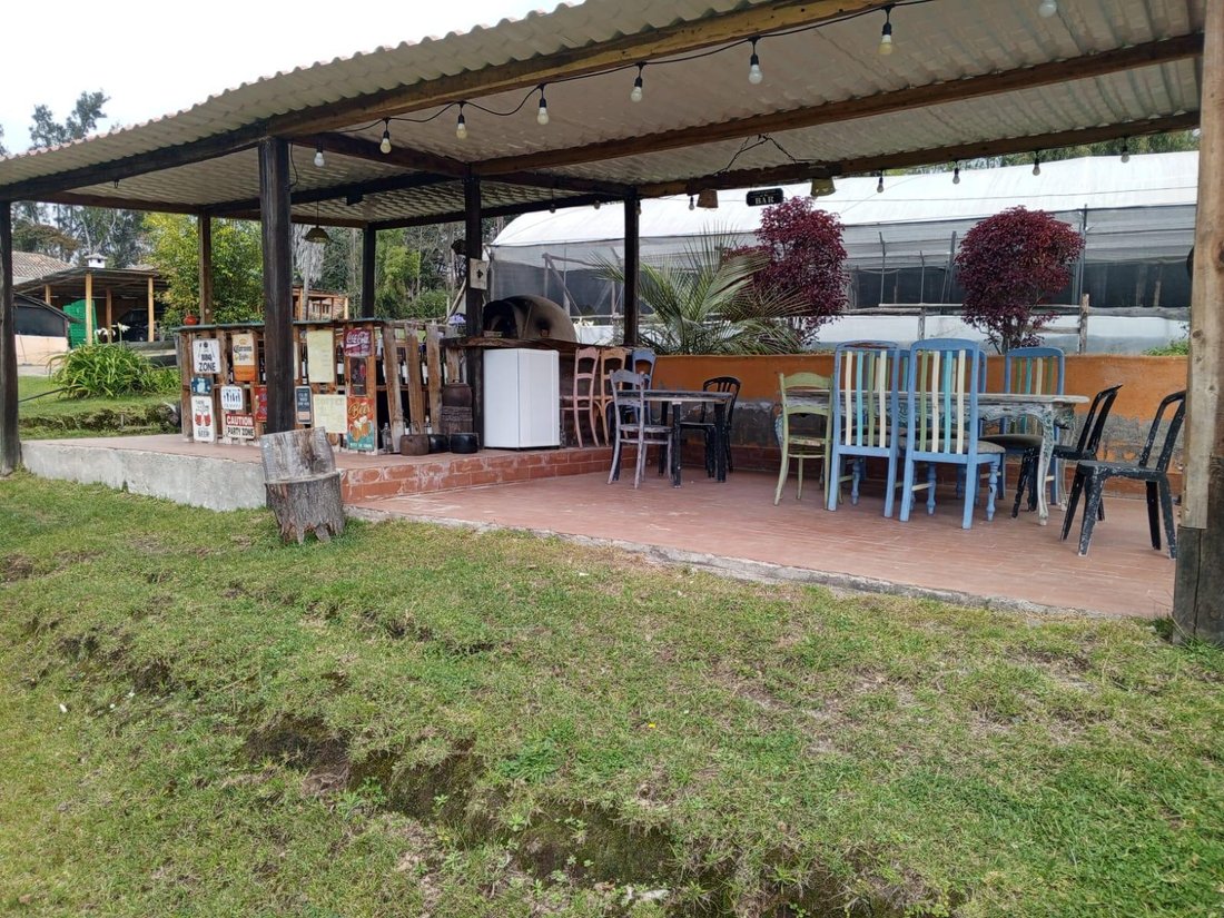 Land in Quito, Pichincha, Ecuador 5 - 18710877