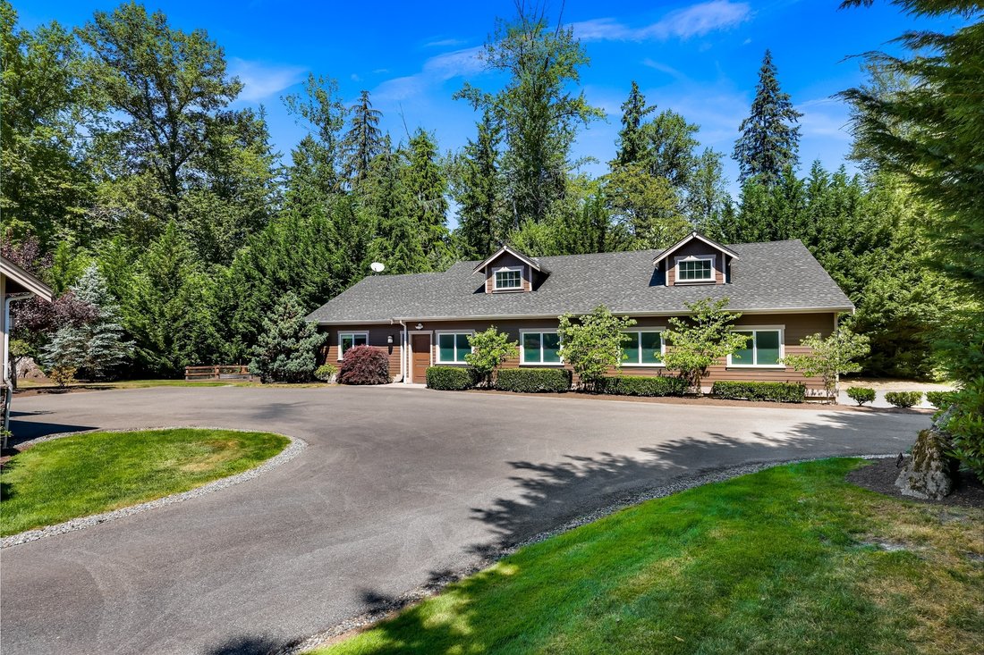 House in Carnation, Washington, United States 2 - 18710402