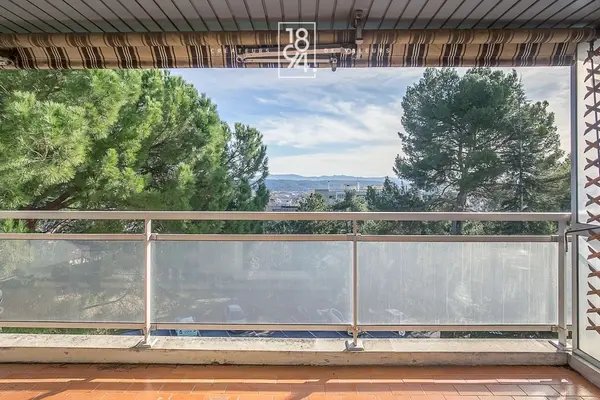Apartment in Granettes-Jauberte-Sainte Anne, Aix-en-Provence, France 4 - 17049041