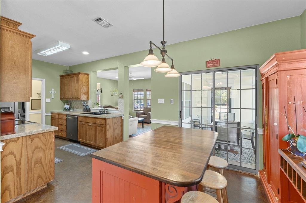 House in Granbury, Texas, United States 4 - 18710269