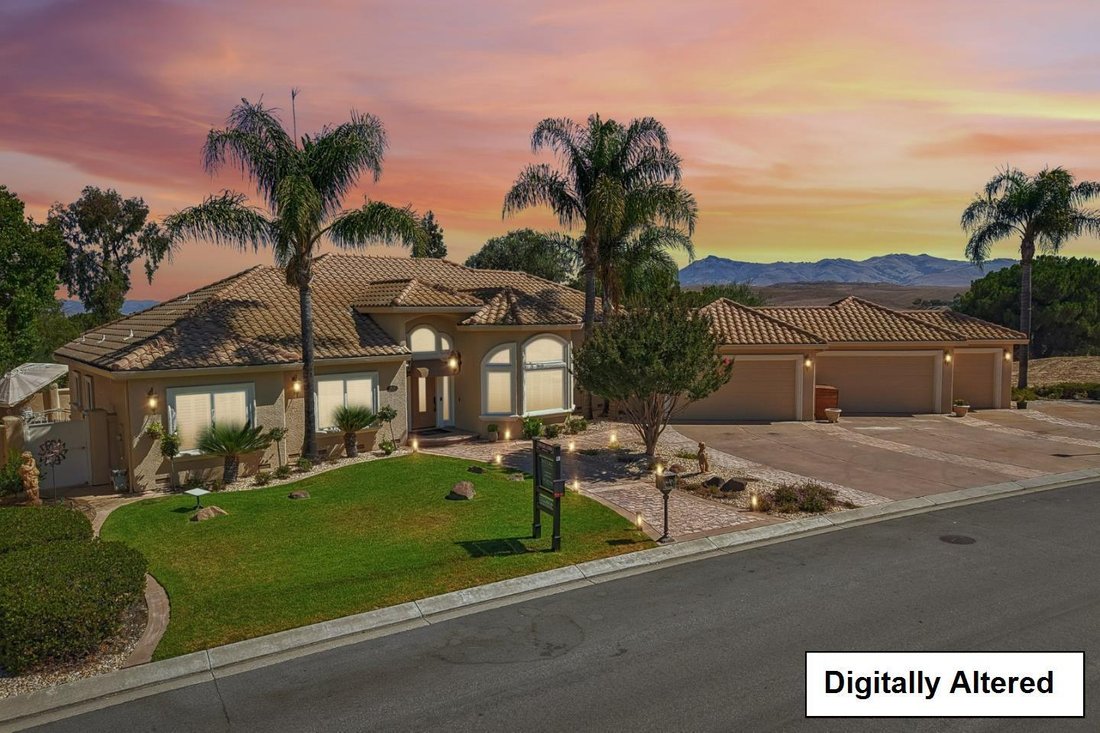 Casa a Hollister, California, Stati Uniti 2 - 18604520