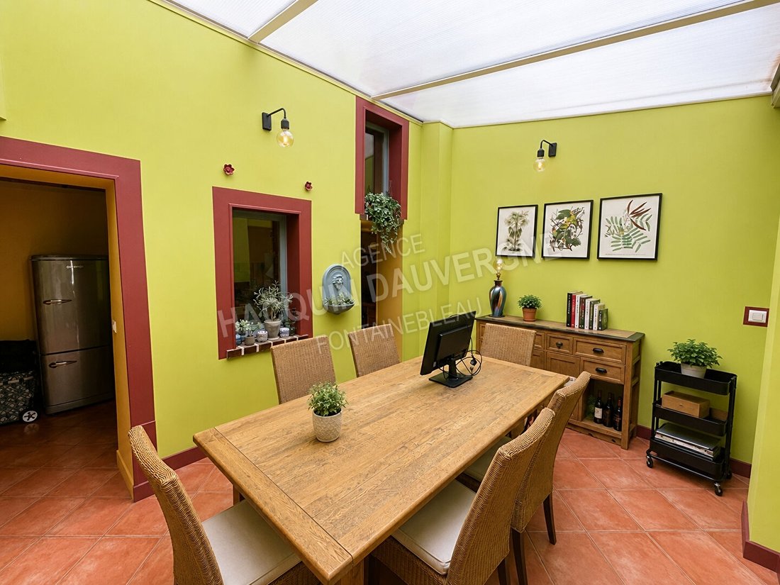 Apartment in Fontainebleau, Ile-de-France, France 4 - 18707074