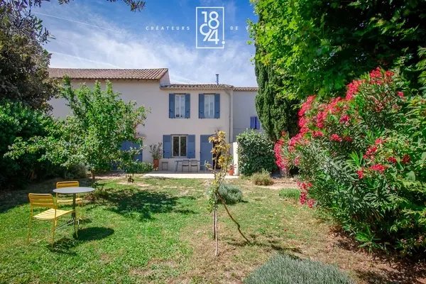 Casa a La Plaine Notre Dame-Pas des Lanciers, Marignane, Francia 1 - 18148527