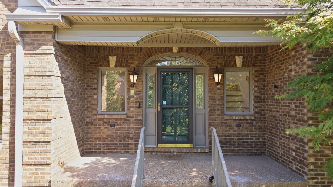 House in Lexington, Kentucky, United States 3 - 18709954
