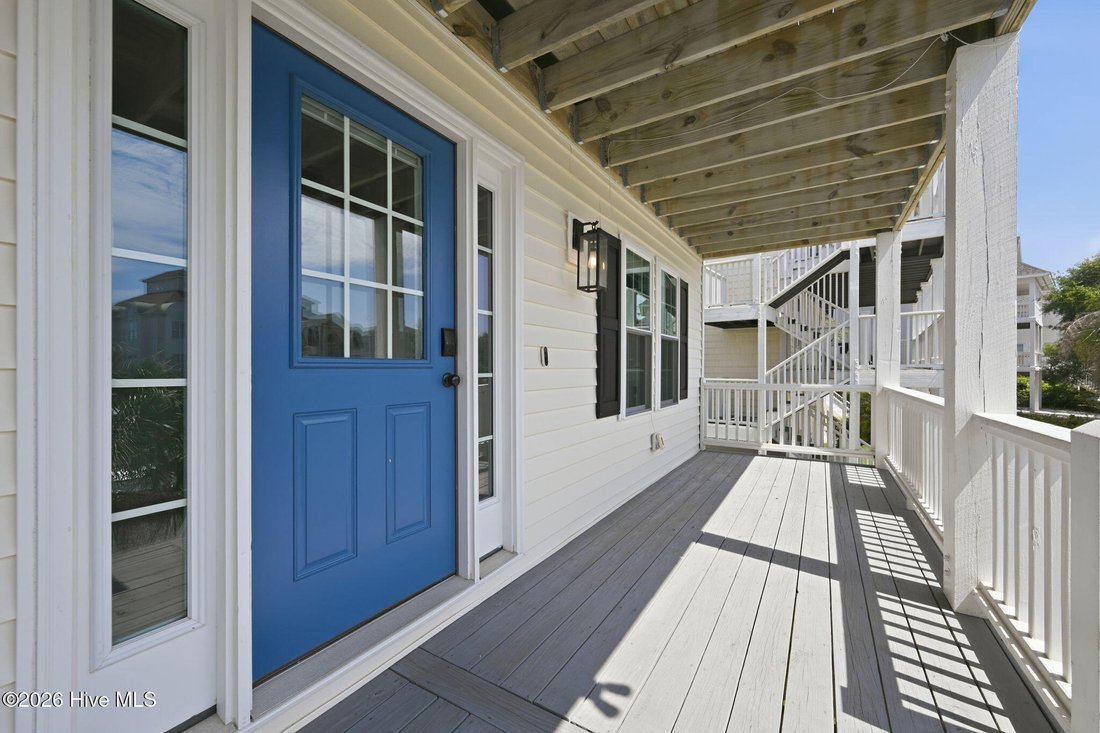Casa en Topsail Beach, Carolina del Norte, Estados Unidos 4 - 18703419