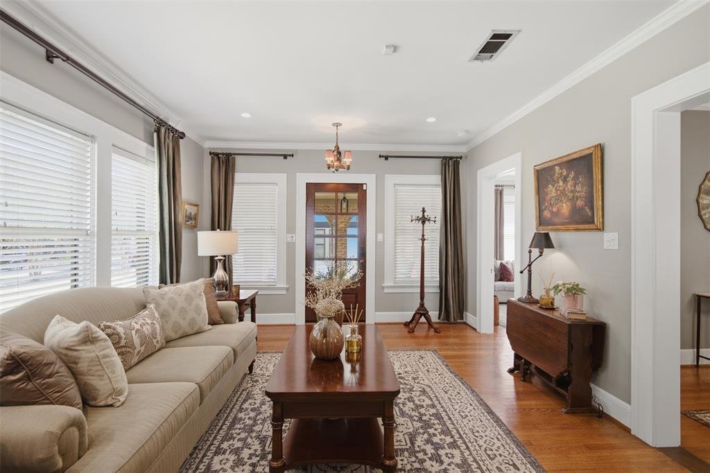 House in Dallas, Texas, United States 4 - 18703738