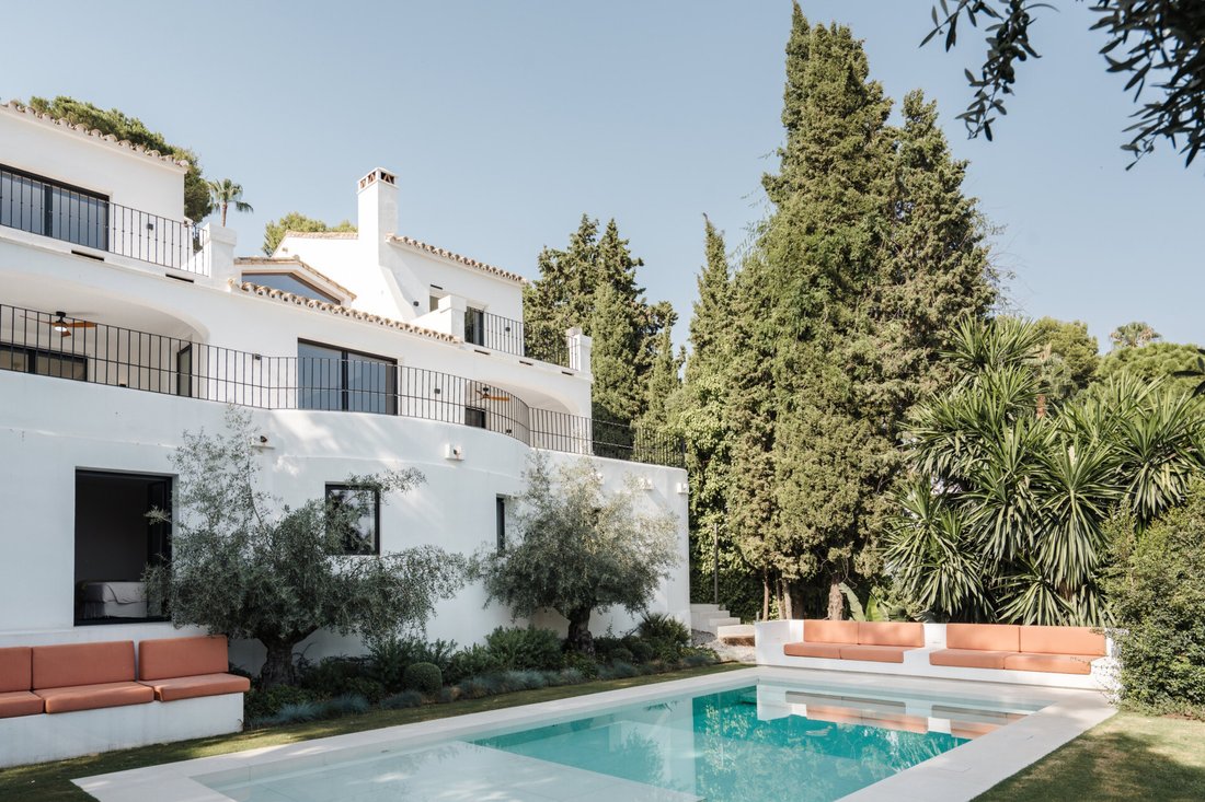 Villa in El Madroñal, Benahavis, Spain 1 - 18703458
