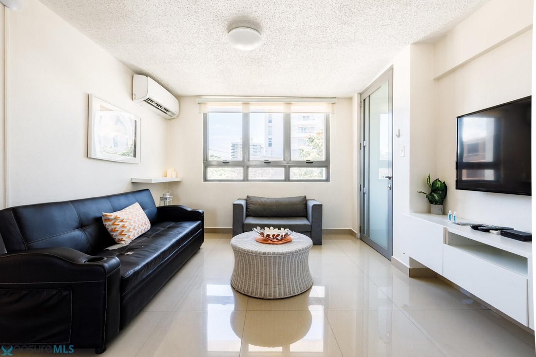 Apartment in San Juan, San Juan, Puerto Rico 3 - 18703283