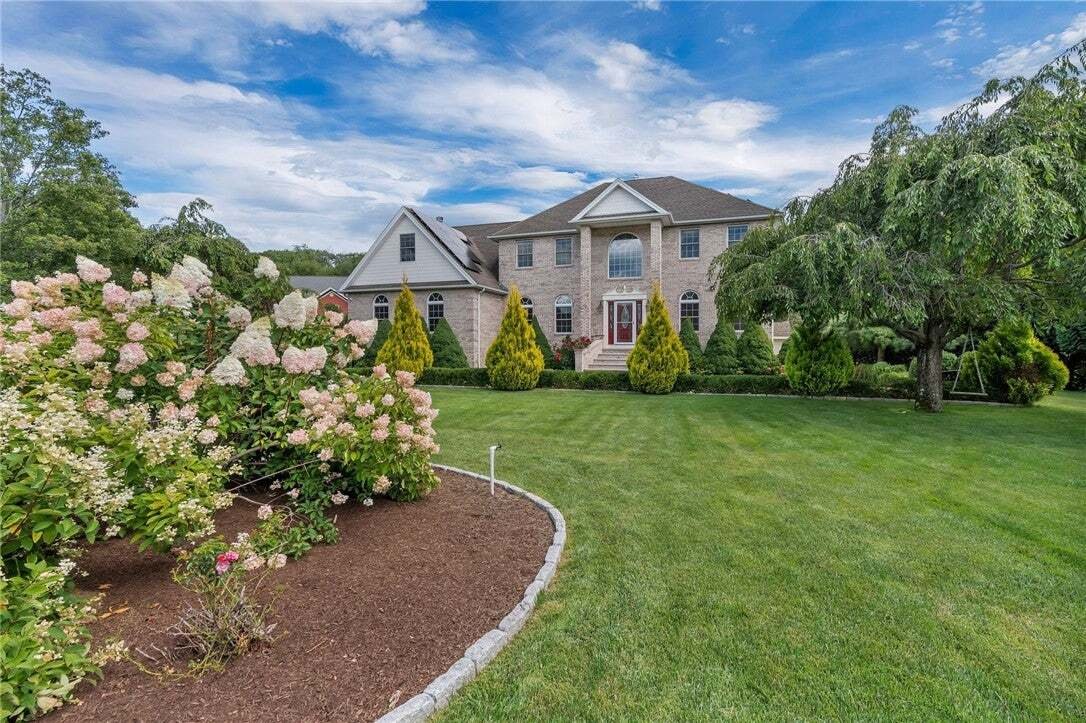 House in Lincoln, Rhode Island, United States 3 - 18708533