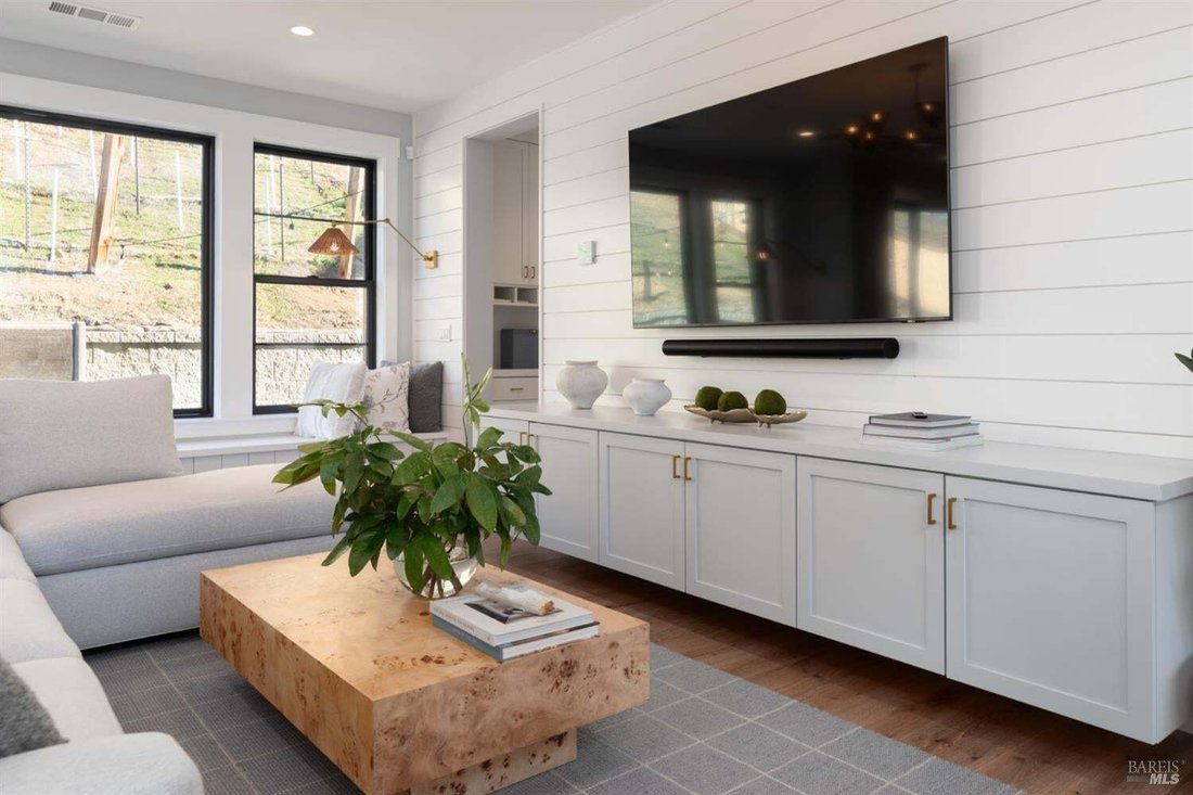 House in San Rafael, California, United States 4 - 18705046