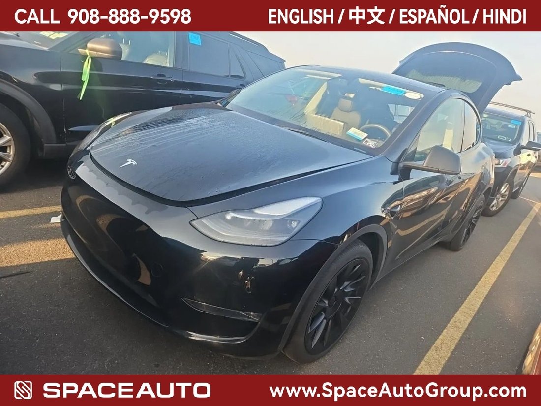 Suv in East Brunswick, NJ, United States 1 - 18707838