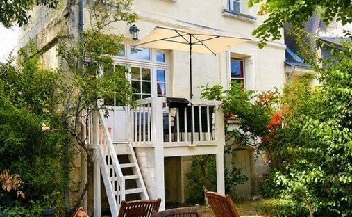 House in Bourg, Fondettes, France 1