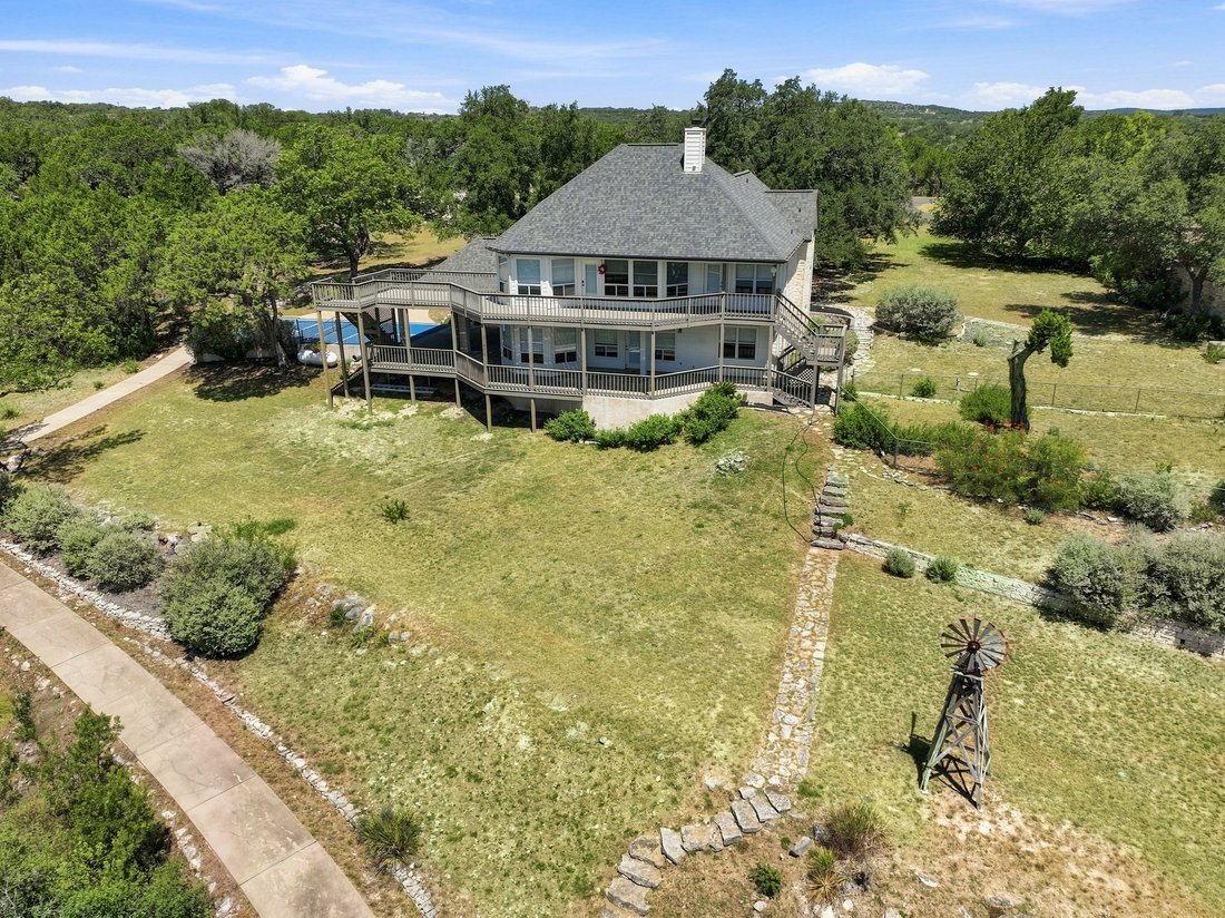 House in Jonestown, Texas, United States 3 - 18708821