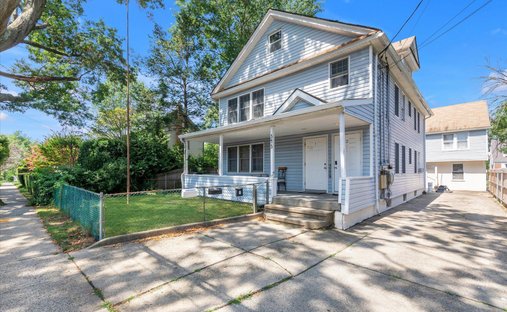 Carle Place, New York, Vereinigte Staaten 1