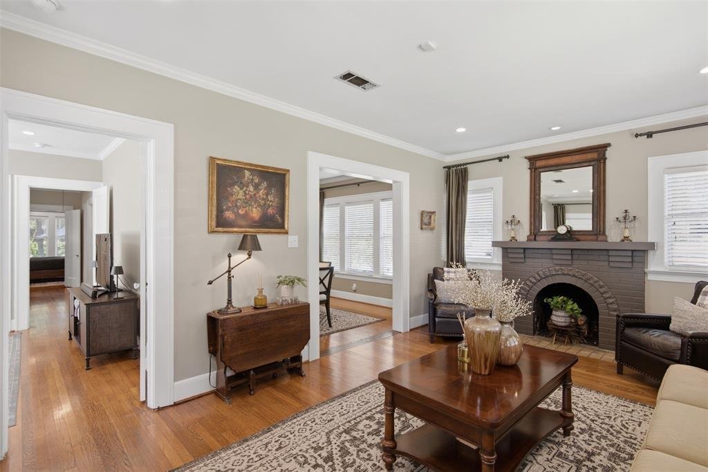 House in Dallas, Texas, United States 2 - 18703738