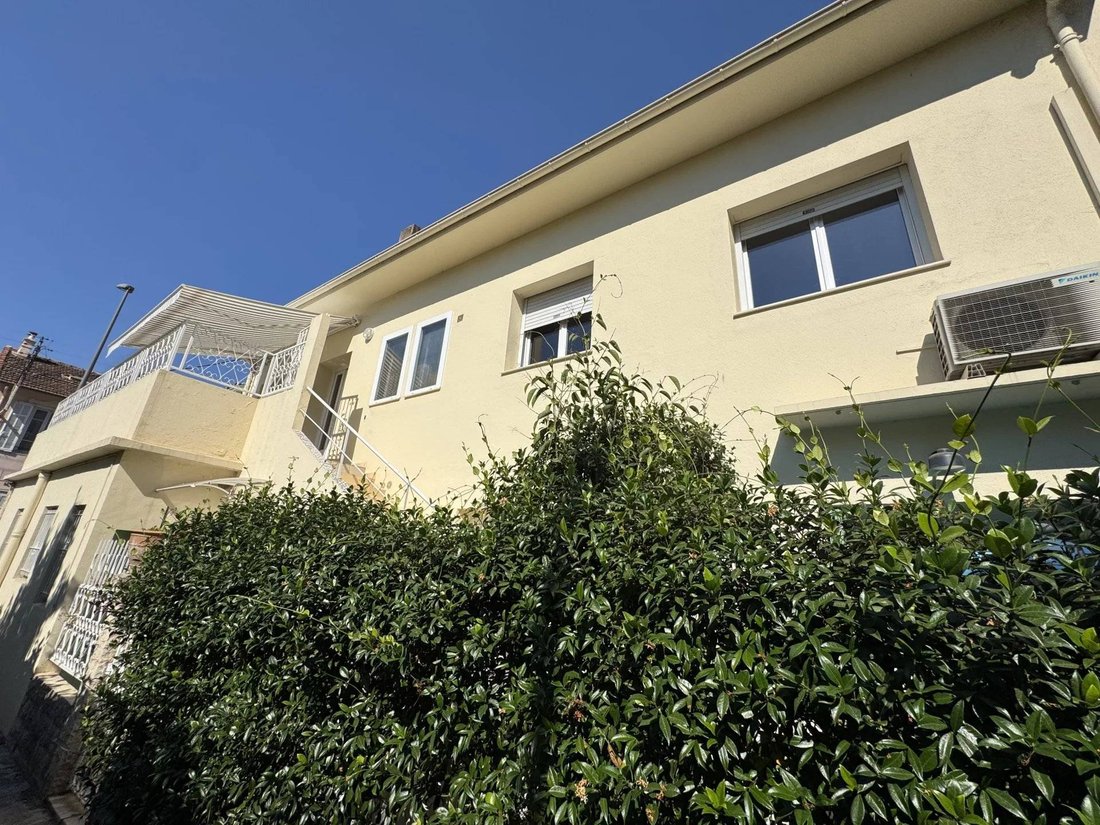 House in Cannes, Provence-Alpes-Côte d'Azur, France 2 - 18358835